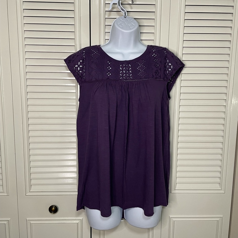 Merona purple cap sleeve top size medium